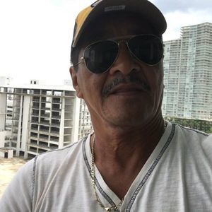 Meet your Posher, Luis